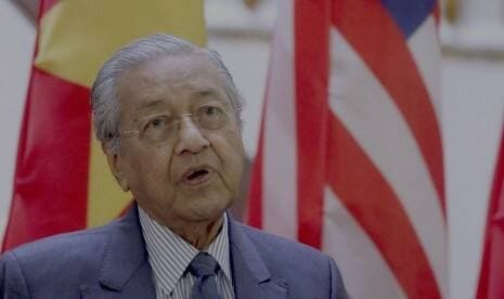 Mahathir Mohamad Kembali Masuk Rumah Sakit Khusus Jantung