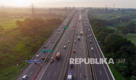 Jasa Marga Rekonstruksi Dua Titik Tol Jakarta-Cikampek