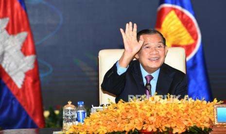 Menlu Kamboja Bela Pertemuan Hun Sen dan Junta Myanmar