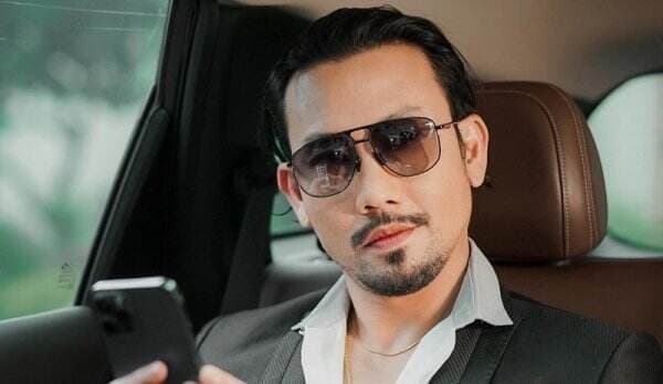 Klarifikasi Denny Sumargo Usai Viral karena Pernyataan Mendewakan Gala