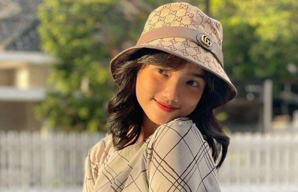 Karier Fuji Makin Moncer, Kini Jadi Pemeran Utama Film Bukan Cinderella Karier Fuji Makin Moncer, Kini Jadi Pemeran Utama Film Bukan Cinderella