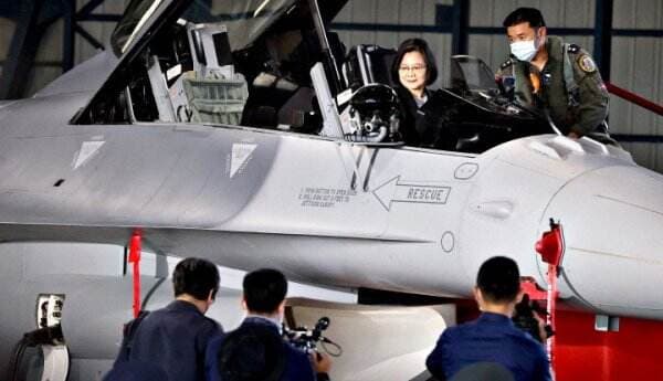 Taiwan Panik Jet Tempurnya Hilang di Atas Laut, Akhirnya Ini yang Dilakukan