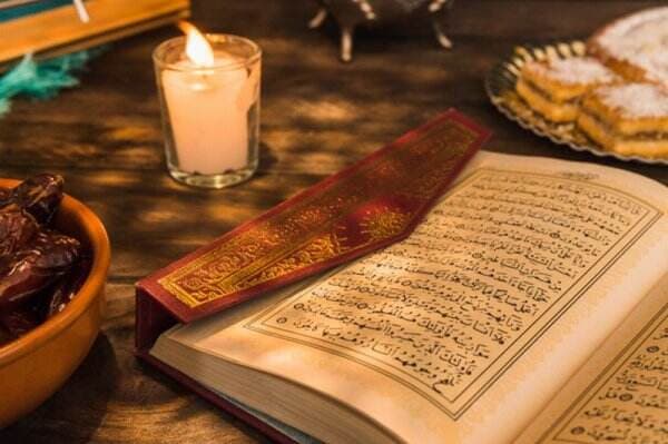 Al-Quran Surat Al-Mulk Ayat 1-30 Lengkap Terjemahan, Latin, dan Keutamaannya