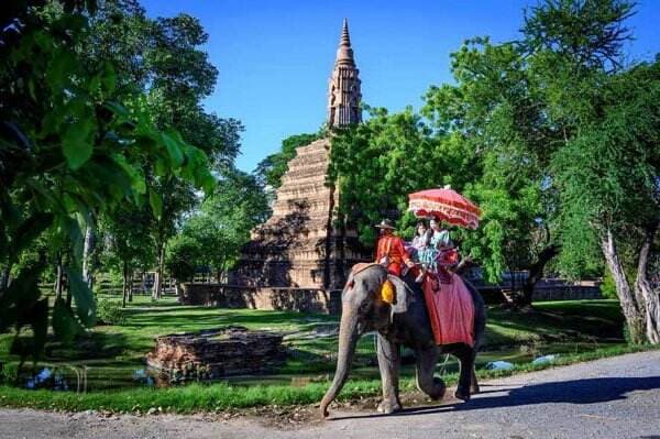Thailand Berencana Pungut Biaya Wisata Mulai April