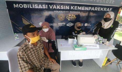 Awali tahun 2022, Xendit Dukung Mobil Vaksin Kemenparekraf di NTT-NTB Awali tahun 2022, Xendit Dukung Mobil Vaksin Kemenparekraf di NTT-NTB