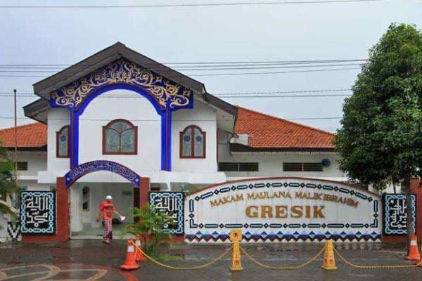 Kisah Wali Songo Sunan Gresik, Mengobati Istri Raja Majapahit hingga Masuk Islam Kisah Wali Songo Sunan Gresik, Mengobati Istri Raja Majapahit hingga Masuk Islam