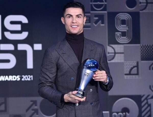 Rebut Penghargaan Spesial di The Best FIFA Awards 2021, Cristiano Ronaldo: Saya Bangga!