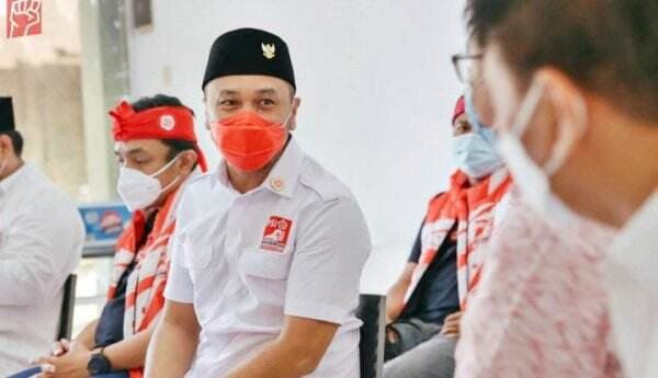 Giring Serang Anies Baswedan, PSI Ketiban Durian Runtuh