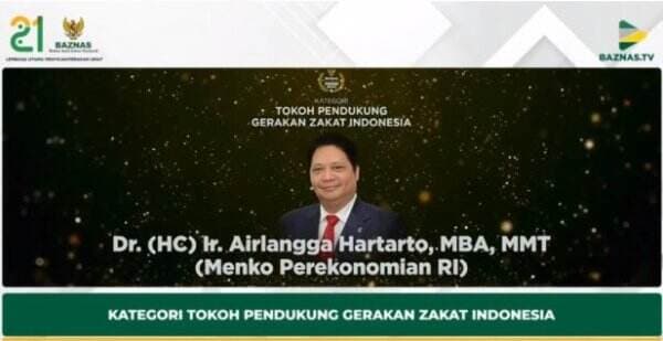 Jadi Tokoh Penggerak Zakat Nasional, Menko Airlangga Raih Penghargaan Baznas Award 2022