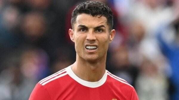 Begini Penampakan Cristiano Ronaldo yang Lagi Ngambek Saat Manchester United Kalahkan Brentford