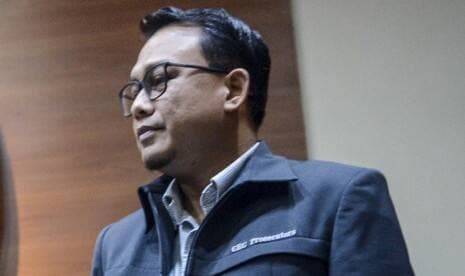 KPK Amankan Hakim, Panitera dan Pengacara dalam OTT di Surabaya