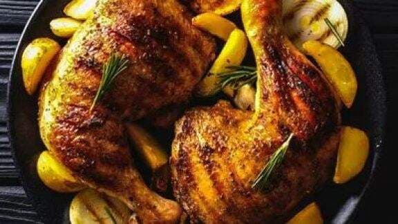 Jarang Ada yang Tahu, Ini Bahaya Makan Ikan Laut dan Ayam Secara Bersamaan, Fatal Banget! Jarang Ada yang Tahu, Ini Bahaya Makan Ikan Laut dan Ayam Secara Bersamaan, Fatal Banget!