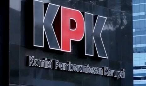 KPK Ciduk Lima Orang dalam OTT di Surabaya