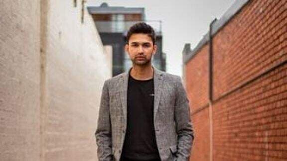 Ini 5 Tanda Pria Sholeh dan Sayang Keluarga, Fix Idaman Para Wanita! Ini 5 Tanda Pria Sholeh dan Sayang Keluarga, Fix Idaman Para Wanita!