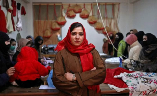 Ekonomi Memburuk, Perempuan Afghanistan Kehilangan Pekerjaan