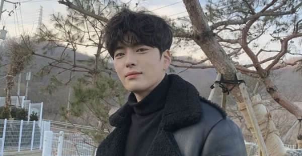 Fakta Menarik Jang Seung Jo, Pemeran "Snowdrop" yang Curi Perhatian! Fakta Menarik Jang Seung Jo, Pemeran "Snowdrop" yang Curi Perhatian!