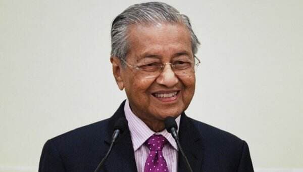 Mahathir Mohamad Masih Dirawat di RS, sang Anak Minta Masyarakat Malaysia Doakan Kesembuhan