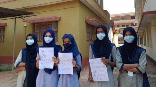 6 Siswi Muslim India Berjuang untuk Diizinkan Memakai Hijab di Sekolah, Ini Kisahnya
