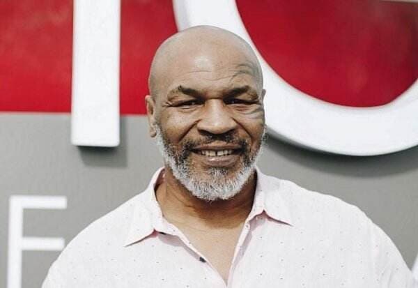 Beri Dukungan ke Francis Ngannou, Mike Tyson Bocorkan Cara Tumbangkan Tyson Fury