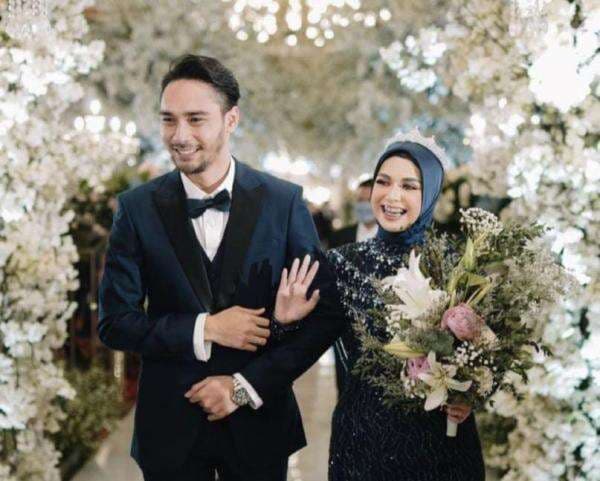 Nikah Muda, Achmad Megantara Beberkan Alasan Persunting Asri Faradila Nikah Muda, Achmad Megantara Beberkan Alasan Persunting Asri Faradila