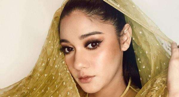 Biodata dan Agama Naysila Mirdad Biodata dan Agama Naysila Mirdad