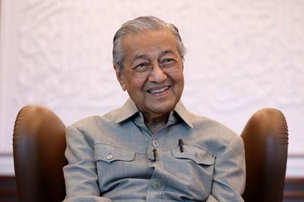 Dirawat di RS, Kondisi Mahathir Mohamad Kini Membaik