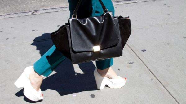 10 Paduan Terbaik Warna Tosca Yang Wajib Dicoba 10 Paduan Terbaik Warna Tosca Yang Wajib Dicoba