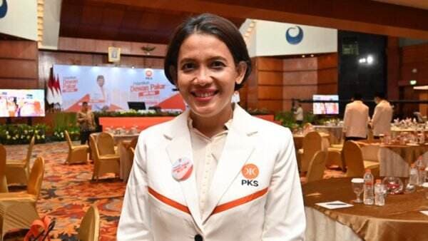 PKS Lantik Dewan Pakar Beragama Nasrani di Partainya