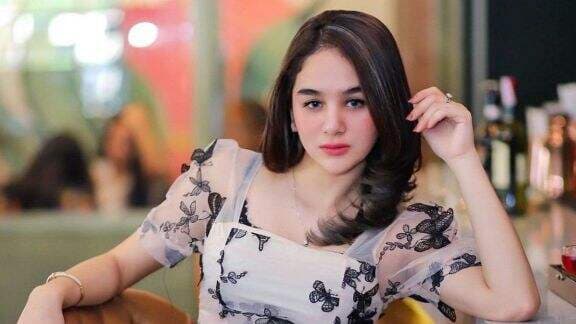 Hana Hanifah Bongkar Artis Terkenal `Jual Diri`, Nikita Mirzani Kaget: Dapat Uangnya... Hana Hanifah Bongkar Artis Terkenal `Jual Diri`, Nikita Mirzani Kaget: Dapat Uangnya...