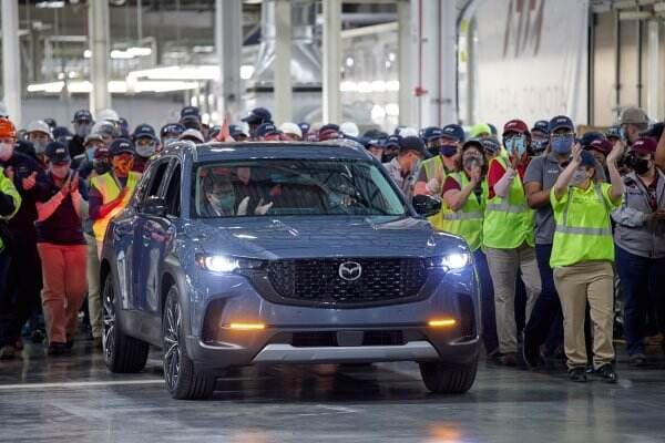 Mazda CX-50 Sudah Siap Didistribusikan