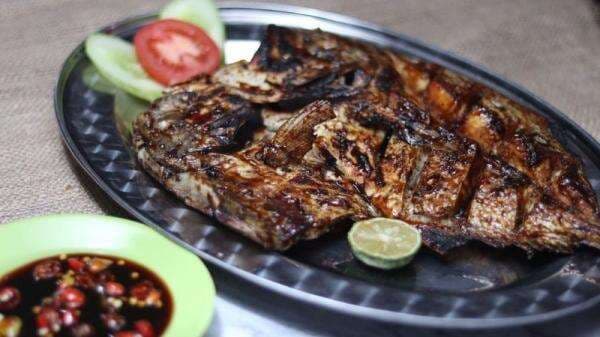 15 Tempat Makan Seafood di Pangandaran yang Hits dan Enak 15 Tempat Makan Seafood di Pangandaran yang Hits dan Enak