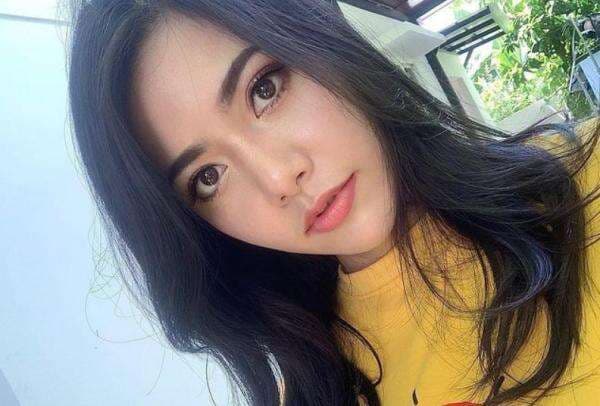 Pesona Pramugari Lita Bikin Susah Tidur, Netizen: Dewi yang Sempurna! Pesona Pramugari Lita Bikin Susah Tidur, Netizen: Dewi yang Sempurna!