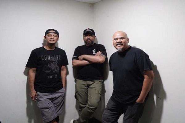 Coki NTRL Tak Bisa Tidur Jelang Konser Tatap Muka, Lama Tak Manggung Coki NTRL Tak Bisa Tidur Jelang Konser Tatap Muka, Lama Tak Manggung