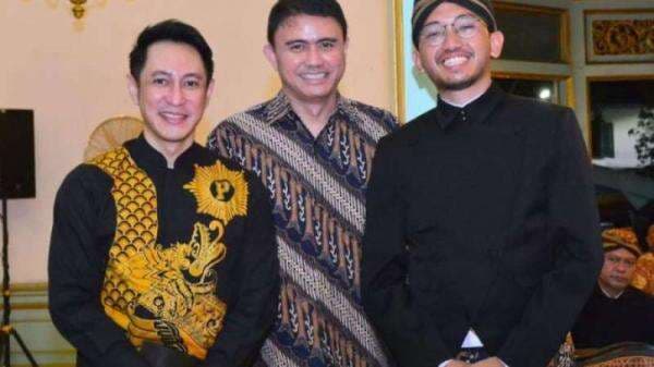 Takhta Raja Mangkunegaran Bukan Milik GPH Paundrakarna Jiwo Suryonegoro Takhta Raja Mangkunegaran Bukan Milik GPH Paundrakarna Jiwo Suryonegoro