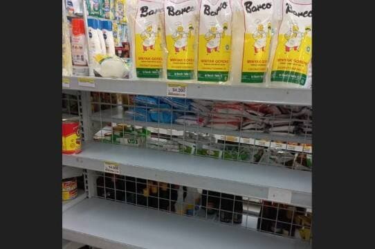 Minyak Goreng Murah Langka di Minimarket