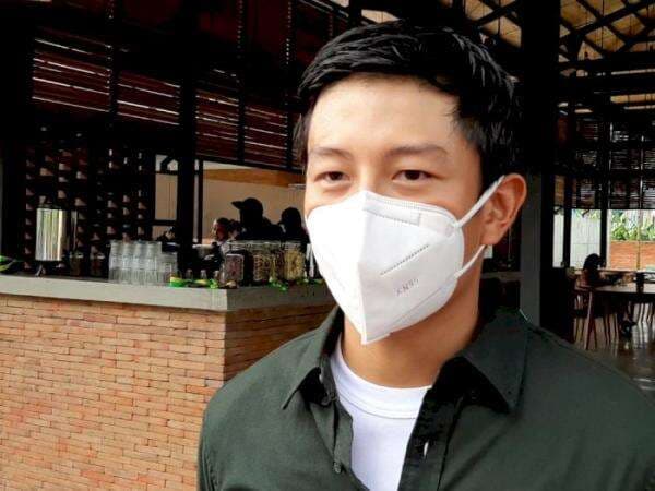 Bukan Cuma Balapan, Rio Haryanto Ternyata Punya Restoran! Menunya Cocok Buat Diet Bukan Cuma Balapan, Rio Haryanto Ternyata Punya Restoran! Menunya Cocok Buat Diet