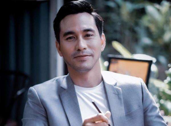 Ceritakan Kisah Gak Sengaja Dengar `Tetangga` lagi Berhubungan Intim, Darius Sinathrya Bikin Heboh, Netizen Gak Nyangka Ceritakan Kisah Gak Sengaja Dengar `Tetangga` lagi Berhubungan Intim, Darius Sinathrya Bikin Heboh, Netizen Gak Nyangka