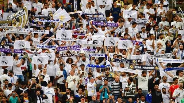 Real Madrid Pesta Gol di Santiago Bernabeu, Granada Hancur Lebur
