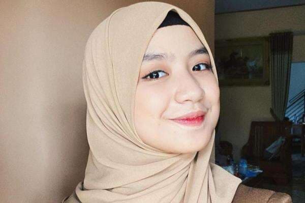 Nashwa Zahira Rilis Lagu Nyata Tak Sejalan, Langsung Lirik Film Baru Nashwa Zahira Rilis Lagu Nyata Tak Sejalan, Langsung Lirik Film Baru