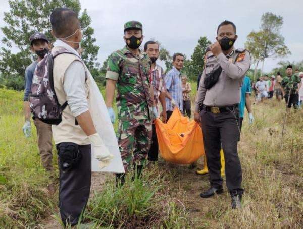Pamit Beli Paket Internet, Gadis di Siak Ditemukan Tak Bernyawa di Kebun Sawit Pamit Beli Paket Internet, Gadis di Siak Ditemukan Tak Bernyawa di Kebun Sawit