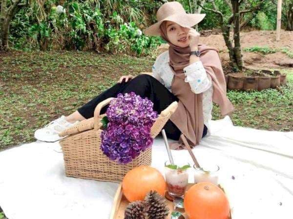 Menarik! Di Kebun Apel tapi Bisa Ngopi dan Piknik Aesthetic Menarik! Di Kebun Apel tapi Bisa Ngopi dan Piknik Aesthetic