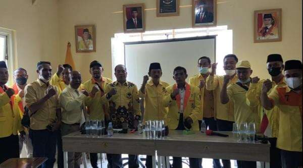 Partai Berkarya yang Sah Miliki Ruh Soeharto, Mukhibat Tegaskan di Banten Hanya Kubunya Pemilik Garis Komando ke Tommy Partai Berkarya yang Sah Miliki Ruh Soeharto, Mukhibat Tegaskan di Banten Hanya Kubunya Pemilik Garis Komando ke Tommy