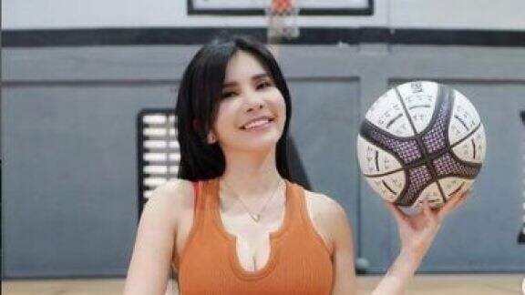 Maria Vania Blak-blakan Bongkar Rahasia Punya `Anu` Gede, Kuncinya Rutin Lakukan 3 Gerakan Ini Pakai Tangan Maria Vania Blak-blakan Bongkar Rahasia Punya `Anu` Gede, Kuncinya Rutin Lakukan 3 Gerakan Ini Pakai Tangan