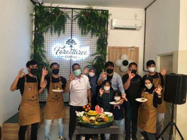 Foresthree Coffee Batam, Tempat Nongkrong Baru di Batam Foresthree Coffee Batam, Tempat Nongkrong Baru di Batam