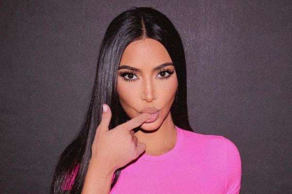 Pete Davidson Pacar Kim Kardashian Bikin Akun Instagram, Kanye West Langsung Follow! Pete Davidson Pacar Kim Kardashian Bikin Akun Instagram, Kanye West Langsung Follow!