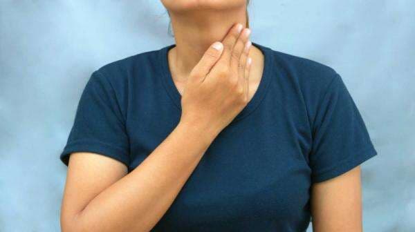 Ini Tanda-Tanda Anda Mengalami Gangguan Tiroid Ini Tanda-Tanda Anda Mengalami Gangguan Tiroid