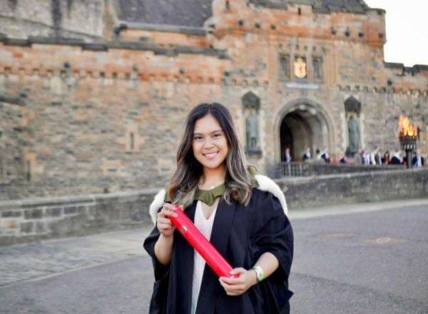 Ingin Magang Kerja di Apple? Simak Strategi Bikin CV Masuk Apple dari Athiya Deviyani Ingin Magang Kerja di Apple? Simak Strategi Bikin CV Masuk Apple dari Athiya Deviyani