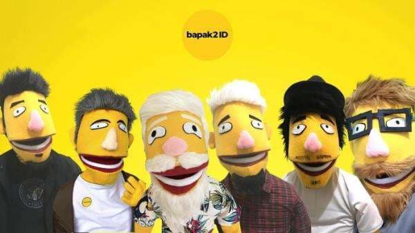 Mengenal 6 Founder Bapak2ID, Akun Meme Dad Jokes yang Sudah Bapak-bapak Gaes! Mengenal 6 Founder Bapak2ID, Akun Meme Dad Jokes yang Sudah Bapak-bapak Gaes!