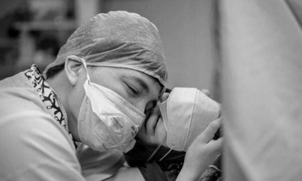 Cek Fakta, Aurel Melahirkan Normal atau Caesar? Cek Fakta, Aurel Melahirkan Normal atau Caesar?