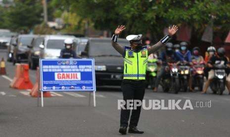 PPKM Level 4, Polres Cirebon Kota Gencarkan Patroli